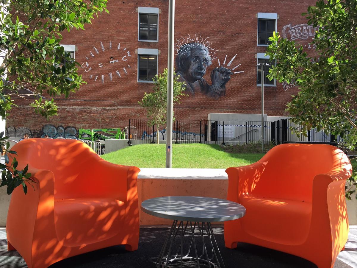 Student Village Melbourne City Exterior foto